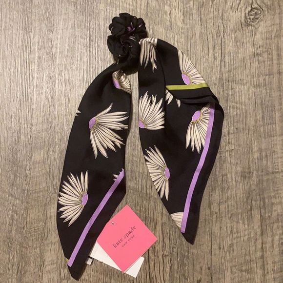 kate spade Accessories - Kate Spade Scrunchie